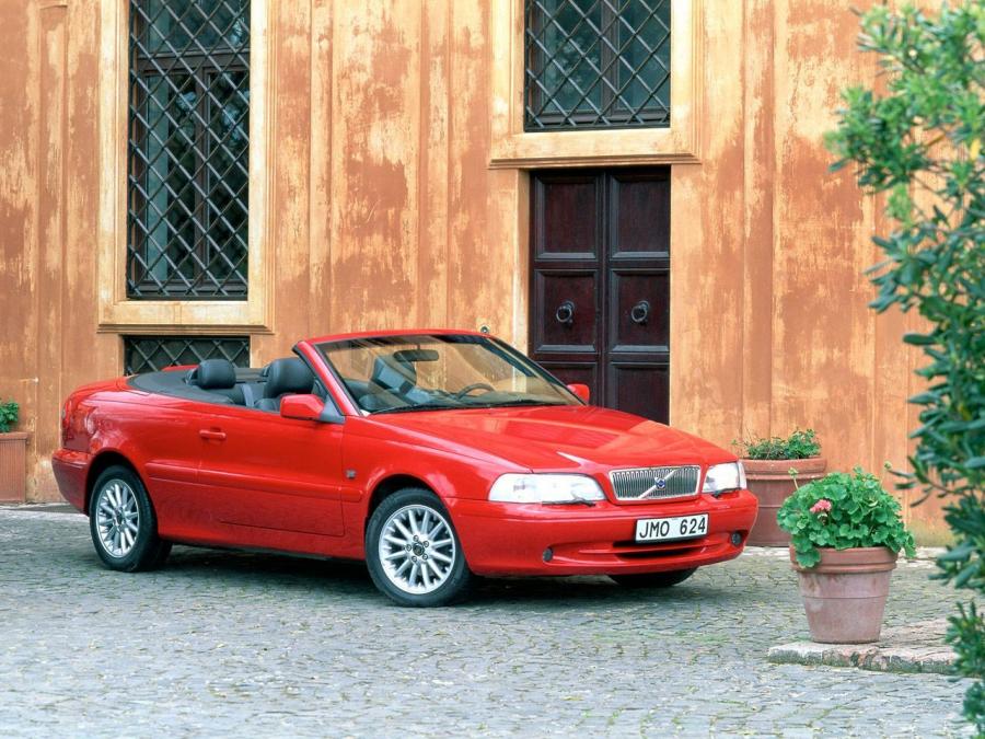  Volvo C70 Convertible 1998 года  (фото 13 из 33)